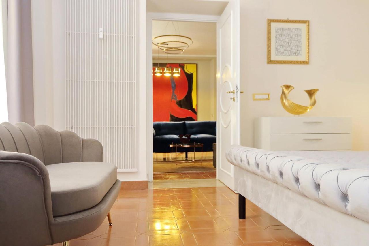 Luxury Di San Giacomo Apartment Roma Exterior foto