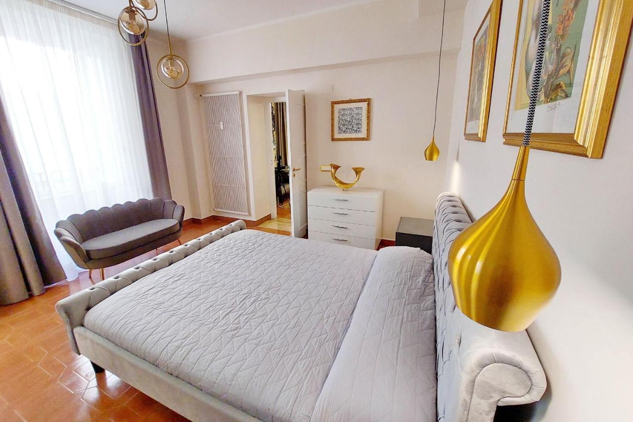 Luxury Di San Giacomo Apartment Roma Exterior foto